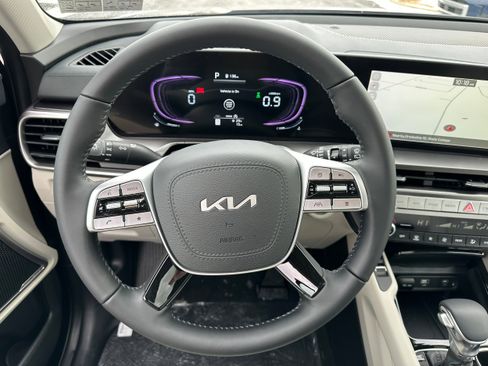 New 2025 Kia Telluride S image 54