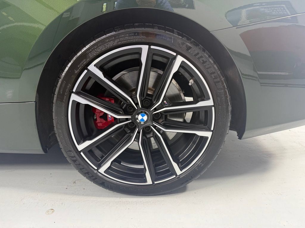 Used 2024 BMW 430i Coupe w/ M Sport Package RWD image 8