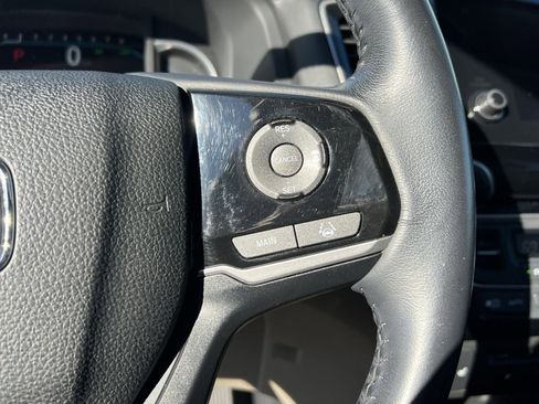 Used 2019 Honda Pilot Touring image 30