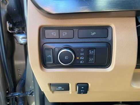 Used 2023 Ford F350 Lariat w/ Lariat Ultimate Package image 15