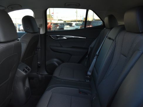 Used 2023 Buick Envision Preferred image 13