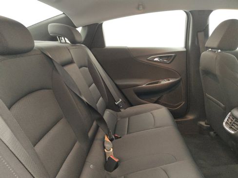 Used 2022 Chevrolet Malibu LT FWD image 19