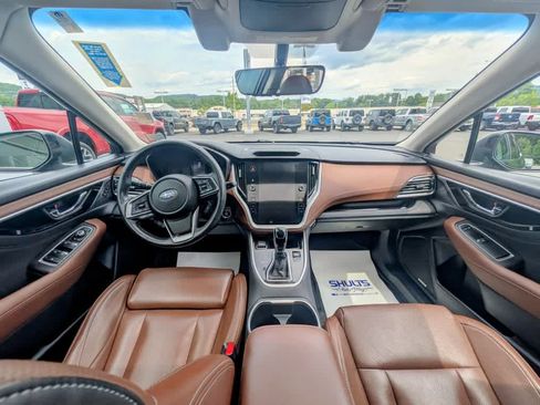 Used 2020 Subaru Outback Touring w/ Popular Package #2 AWD/4WD image 8