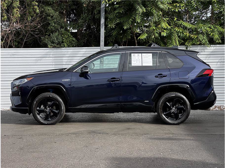Used 2021 Toyota RAV4 XSE AWD/4WD image 9