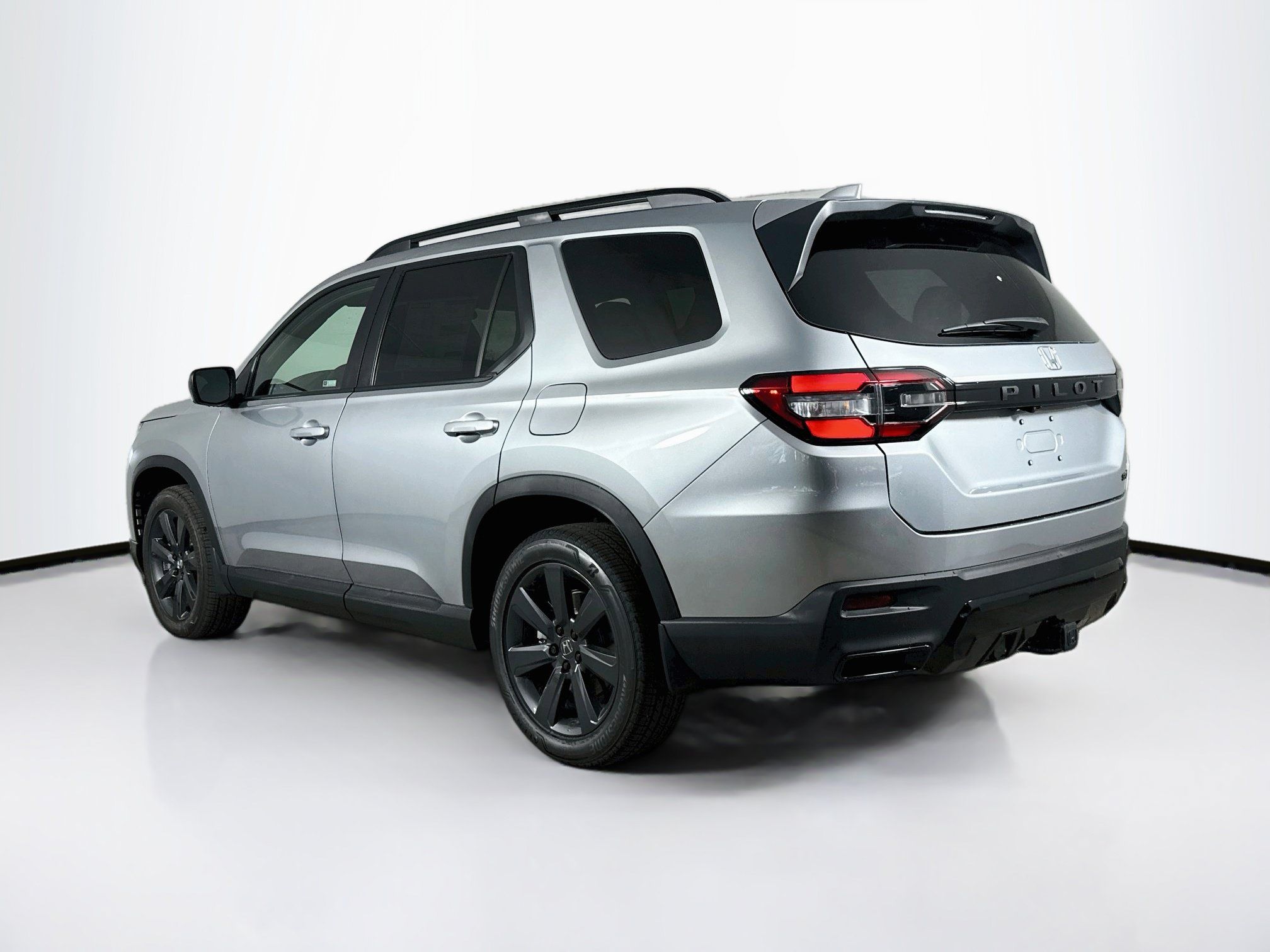 New 2026 Honda Pilot Sport image 30
