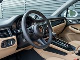 New 2025 Porsche Macan image 4