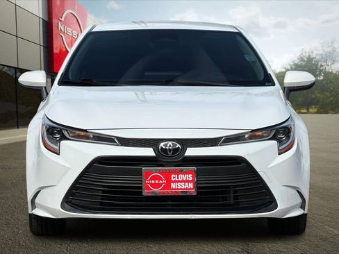 Used 2023 Toyota Corolla LE w/ Carpet Mat Package (TMS) image 11
