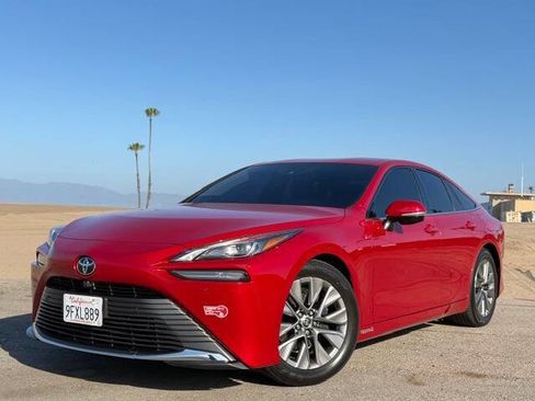 Used 2023 Toyota Mirai w/ Advanced Technology Package image 1