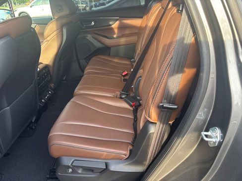 Used 2024 Acura MDX SH-AWD w/ Advance Package image 6