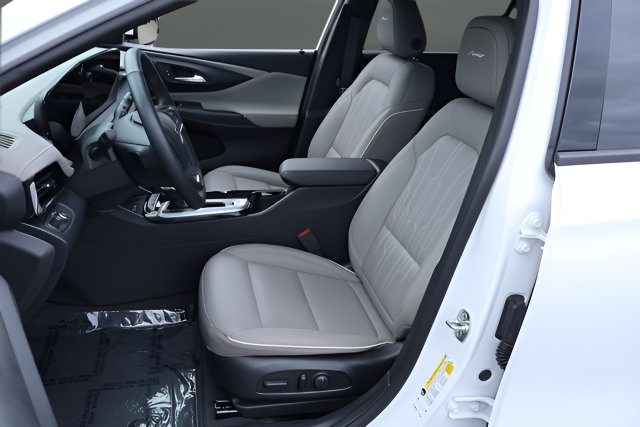 Used 2025 Buick Envista Avenir FWD image 13