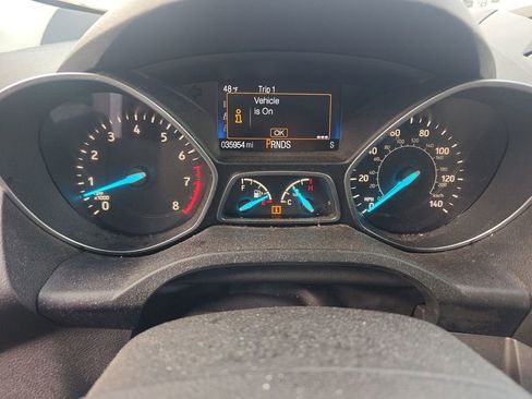 Used 2018 Ford Escape S image 8