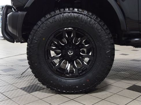 Used 2024 Ford Bronco Black Diamond AWD/4WD image 25