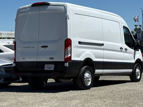 Certified 2023 Ford Transit 250 Medium Roof AWD image 4