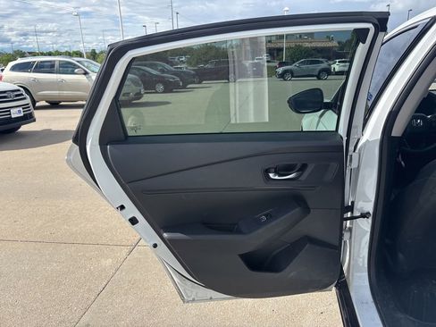 Used 2023 Honda Accord EX-L image 38