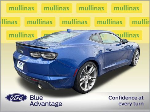 Used 2022 Chevrolet Camaro LT w/ RS Package RWD image 2