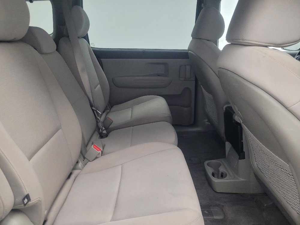 Used 2015 Kia Sedona LX w/ LX Convenience Package FWD image 19