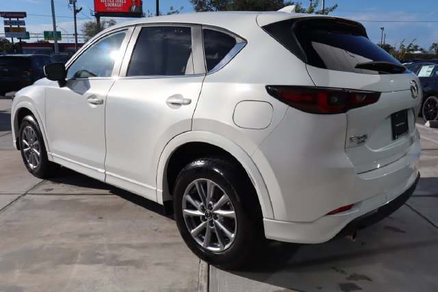 Used 2024 MAZDA CX-5 AWD 2.5 S w/ Select Package image 6