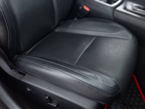 Used 2018 Dodge Charger GT AWD/4WD image 27