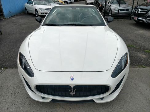 Used 2013 Maserati GranTurismo Sport image 20