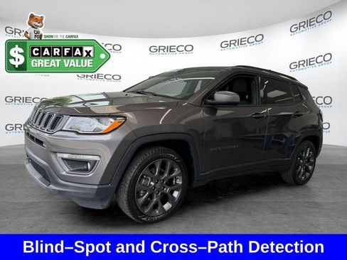 Used 2021 Jeep Compass Latitude w/ Driver Assistance Group FWD image 3