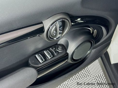 Used 2024 MINI Cooper S FWD image 18