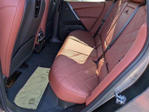 New 2026 BMW iX xDrive45 image 34