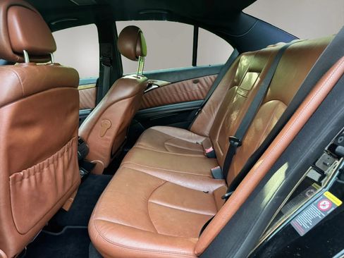 Used 2007 Mercedes-Benz E 350 Sedan image 13