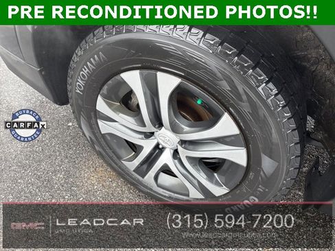 Used 2017 Toyota RAV4 LE image 7