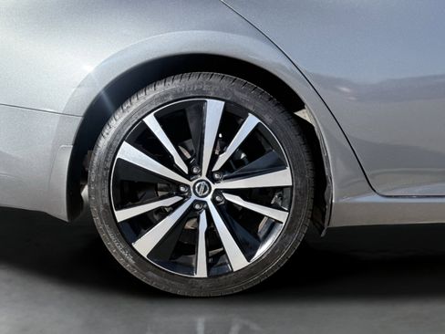 Used 2022 Nissan Altima 2.5 SR image 10