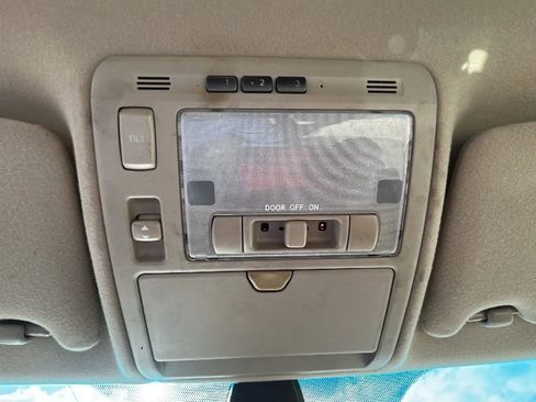 Used 2006 Lexus RX 330 FWD image 22