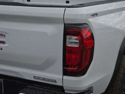 New 2026 GMC Canyon Elevation w/ Convenience Package image 31