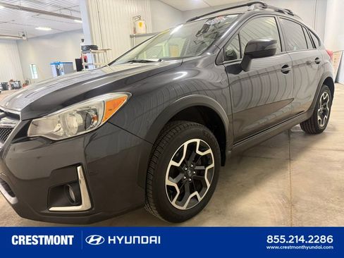Used 2017 Subaru Crosstrek 2.0i Limited AWD/4WD image 7