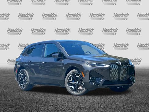 Used 2024 BMW iX xDrive50 w/ Premium Package AWD/4WD image 2