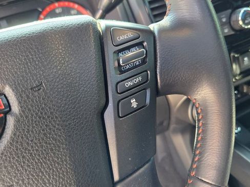 Used 2024 Nissan Titan PRO-4X w/ Pro-4x Convenience Package image 16