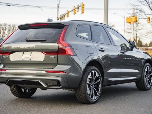New 2026 Volvo XC60 B5 Ultra w/ Protection Package Premier image 4