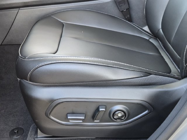 New 2027 Jeep Grand Cherokee Limited AWD/4WD image 18