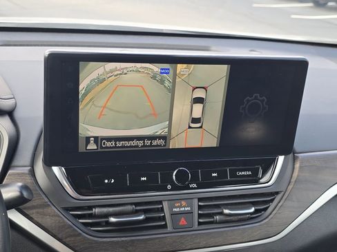 Used 2023 Nissan Altima 2.5 SL image 17