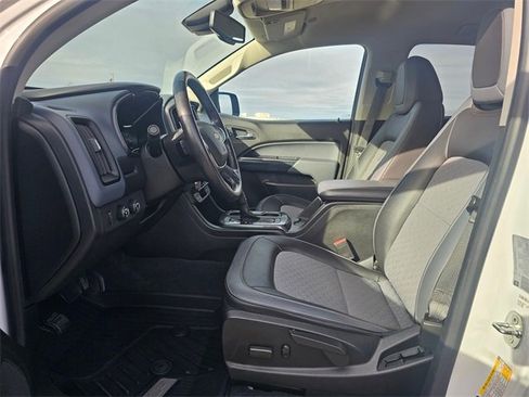 Used 2021 Chevrolet Colorado Z71 w/ Safety Package image 11