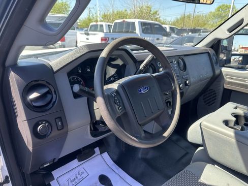 Used 2011 Ford F250 XL w/ PWR Equipment Group image 17