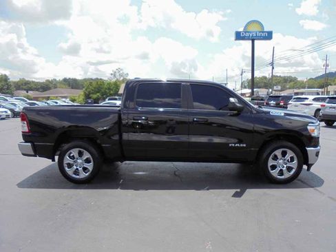 Used 2022 RAM 1500 Big Horn AWD/4WD image 2