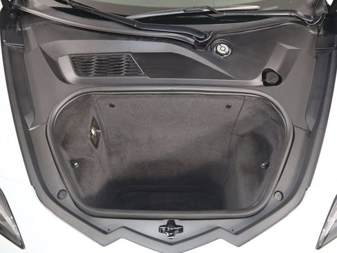 Used 2023 Chevrolet Corvette Stingray Premium Conv w/ Z51 Performance Package RWD image 27