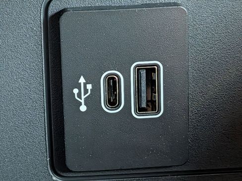 New 2026 Ford Explorer Platinum image 21