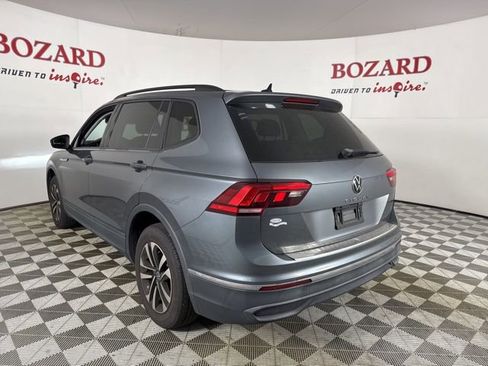 Used 2022 Volkswagen Tiguan S image 6