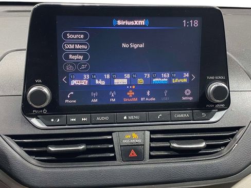 Used 2020 Nissan Altima 2.5 S FWD image 27