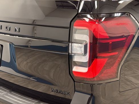 Used 2024 Ford Expedition Max Limited AWD/4WD image 45