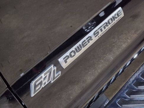 Used 2022 Ford F350 Lariat w/ Lariat Ultimate Package AWD/4WD image 25