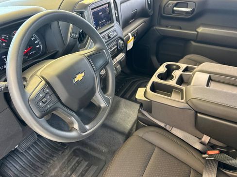 Used 2026 Chevrolet Silverado 1500 W/T AWD/4WD image 13