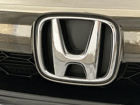 Used 2018 Honda Accord Sport image 15