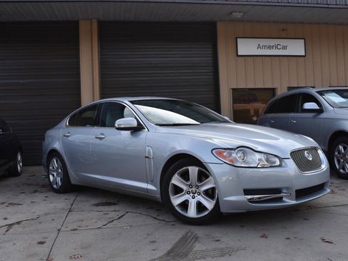 Used 2009 Jaguar XF Luxury image 2