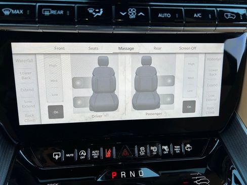Used 2024 Jeep Grand Wagoneer Series III w/ Rear Seat Video Group 1 AWD/4WD image 49